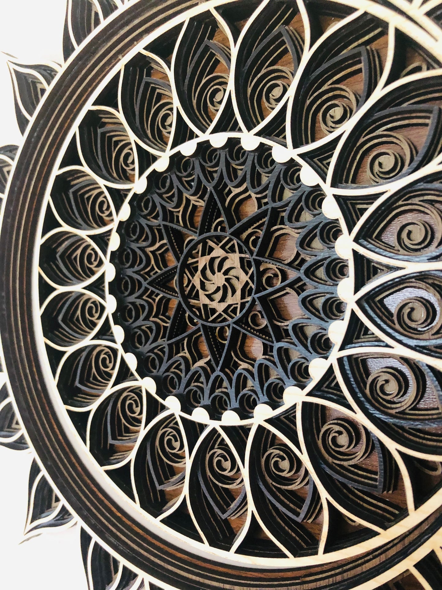 Mandala vegghengi "Myrkvi"